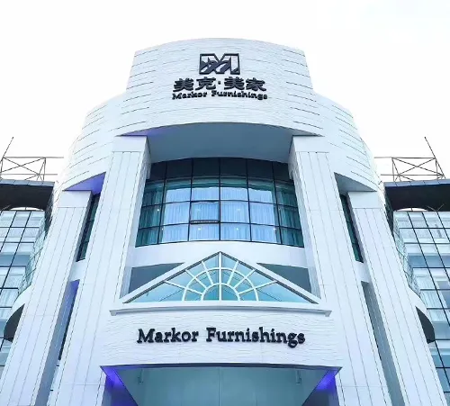 Hotels & Restaurants