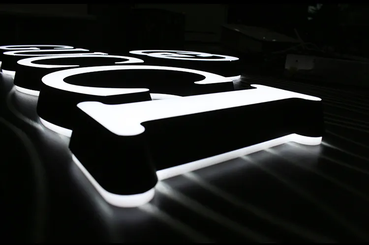 Achieve Maximum Impact with Dual Illumination